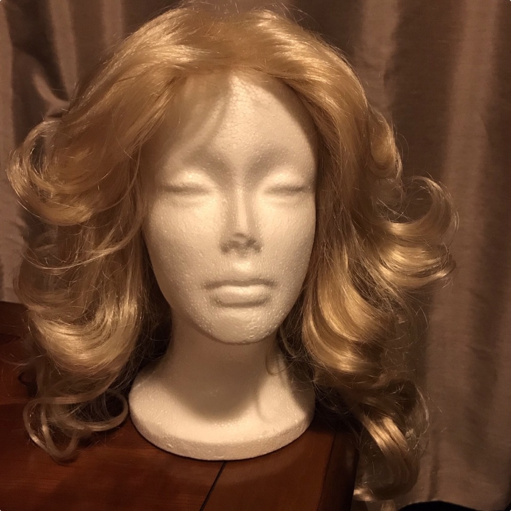 Farrah Fawcett Costume Wig High quality